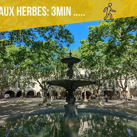 Ulysse, Spacieux Au Centre Historique D'uzes En Rez-de-chaussee Avec Exterieur, Proche Parking Des Marroniers Apartment *